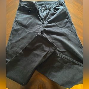 Levi’s Men’s 513 slim straight all black jeans 33x32